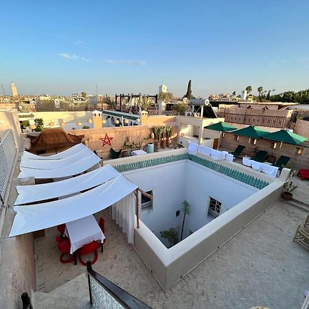 Riad Tizwa Marrakech Bed & Breakfast Marrakesh Exterior photo