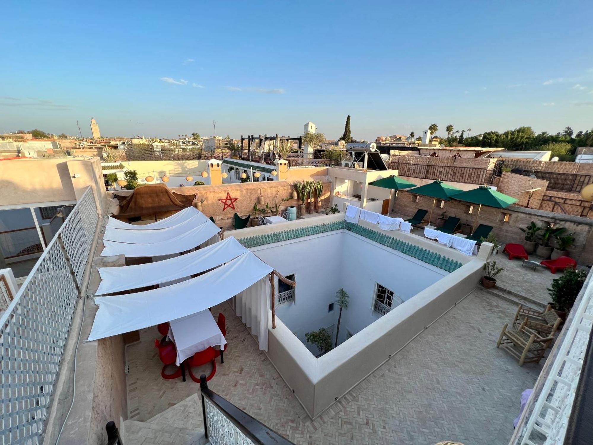 Riad Tizwa Marrakech Bed & Breakfast Marrakesh Exterior photo