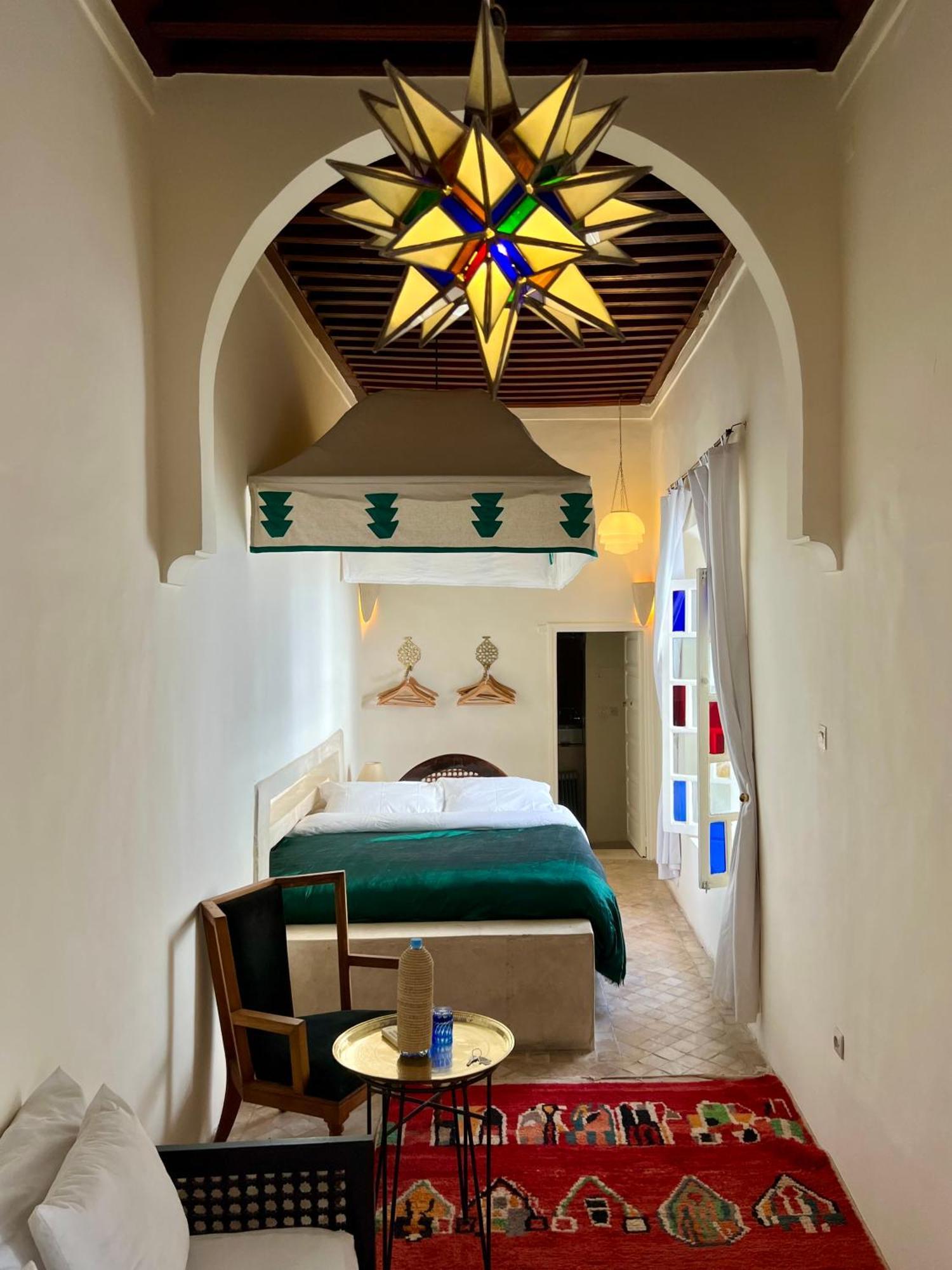 Riad Tizwa Marrakech Bed & Breakfast Marrakesh Exterior photo