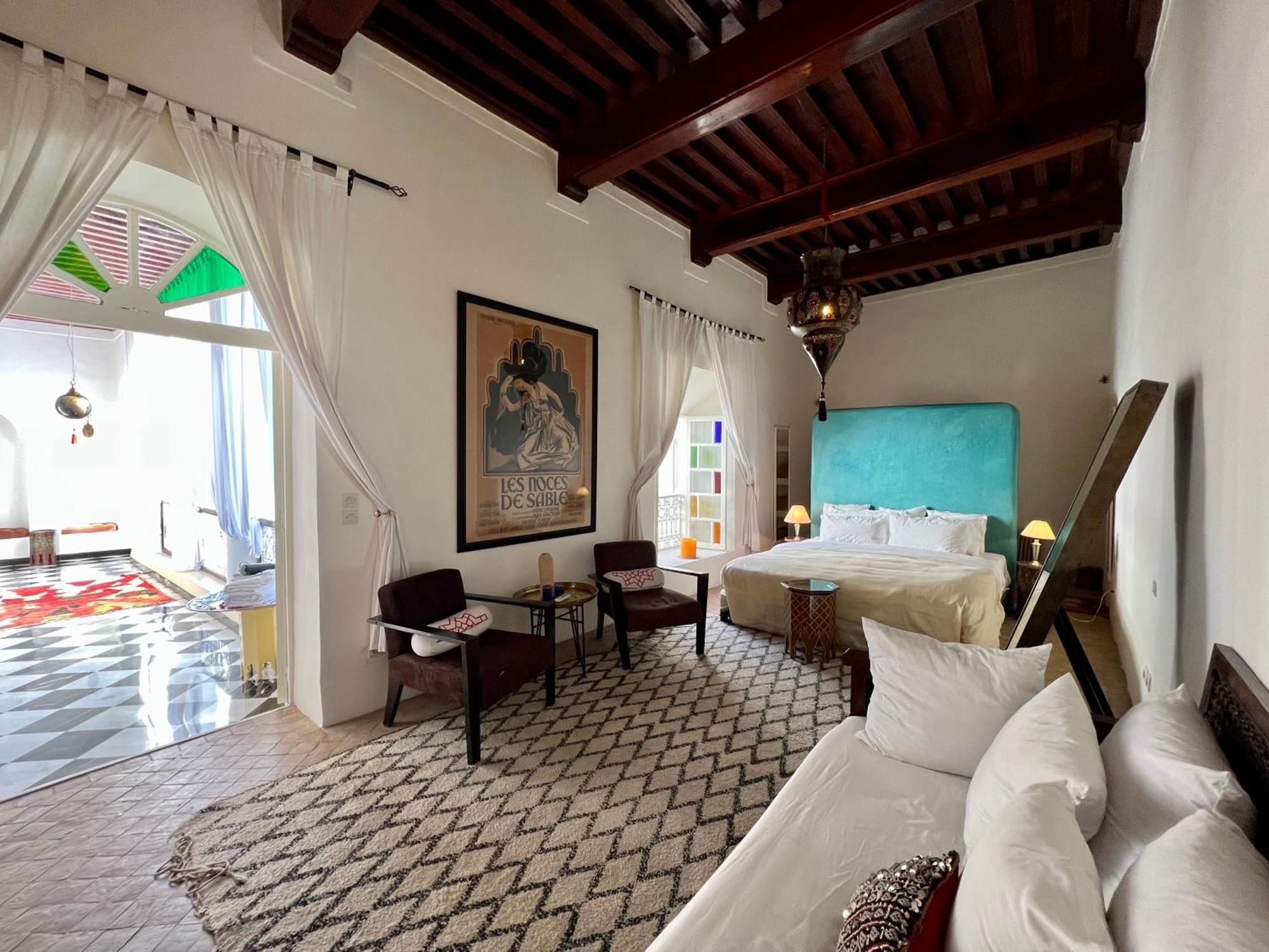 Riad Tizwa Marrakech Bed & Breakfast Marrakesh Exterior photo