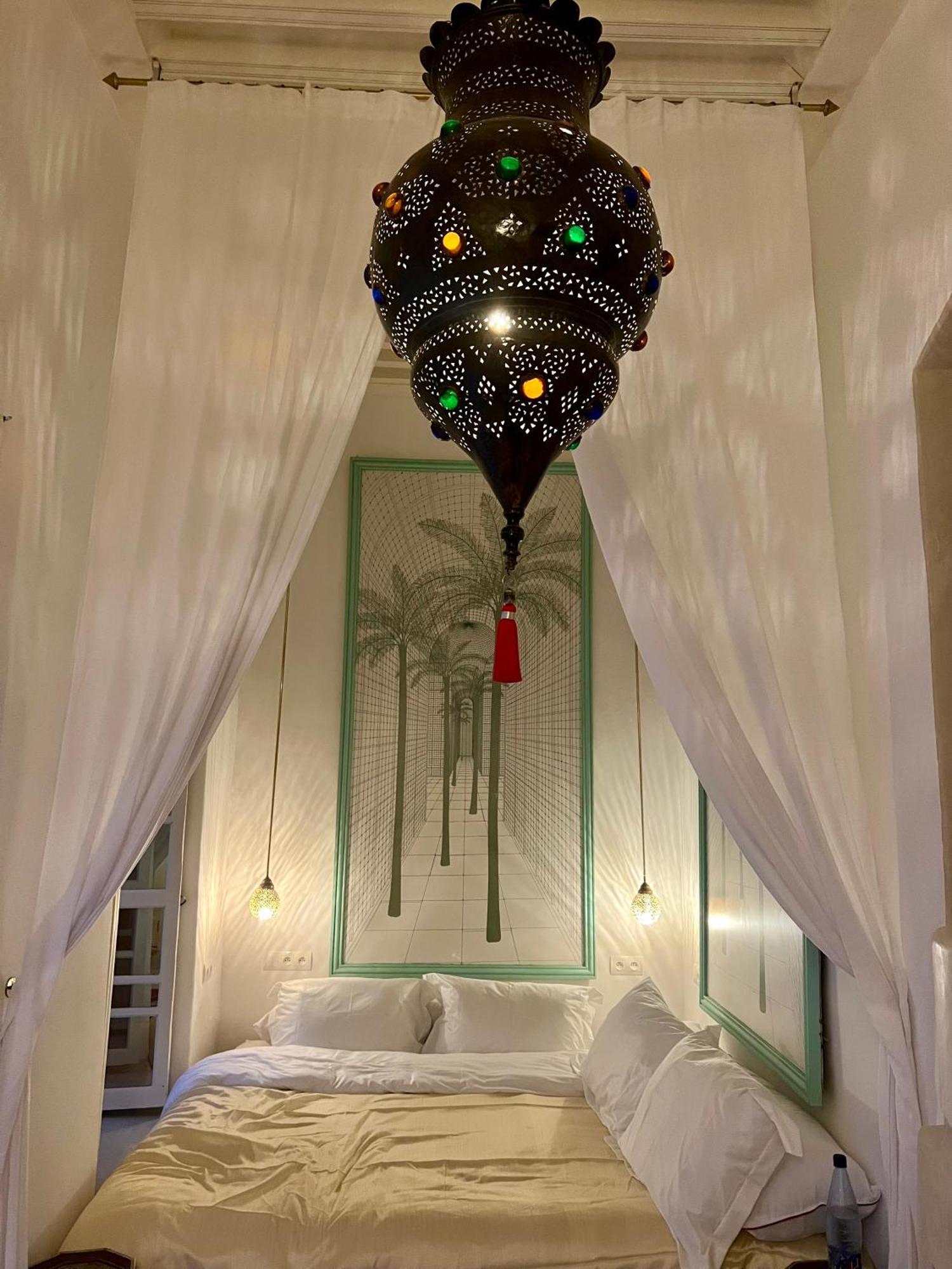 Riad Tizwa Marrakech Bed & Breakfast Marrakesh Exterior photo